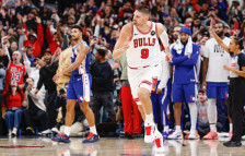 (Видео) Вучевиќ херој на Булс, Гиди како Џордан