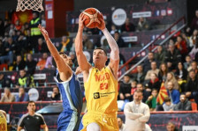 Македонија го растури Азербејџан