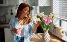 Ја гаси радоста и создава чувство на празнина: никогаш не внесувајте ги овие цвеќиња во куќата