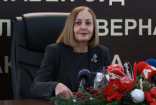 „Кацарска со двојни стандарди, за себе и судиите полни џебови и привилегии, за пензионерите бара укинување на зголемувањето на пензиите“, велат од ВМРО-ДПМНЕ