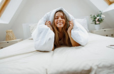 Тие се сонце дури и во најтемните денови: ако ги имате овие хороскопски знаци покрај себе – имате среќа