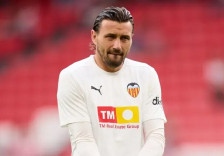 Димитриевски им се извни на тренерот и соиграчите – Валенсија ќе го казни парично