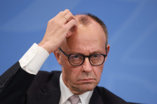 Дмитриев: Мерц се повлече од мировните преговори „од чиста глупост“