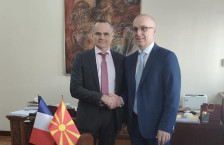 Милошоски и францускиот амбасадор Риголе: Потребно е продолжување на процесот на проширување на ЕУ