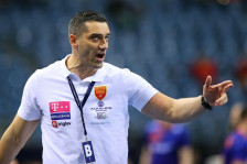 Лазаров го објави поширокиот список за ЕП