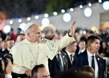 Папата Лав пречекан од христијаните и муслиманите во Либан: „Папата е за сите луѓе“