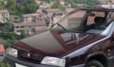 Во француско село 30 соседи делат еден автомобил