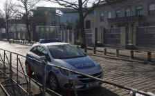 Двајца 13-годишници во Германија извршиле напад со мачета