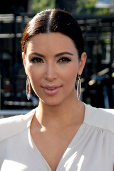 Кардашијан откриваат кој ги плаќа нивните раскошни божиќни забави