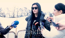 (Видео) Мајка на загинато дете од „Пулс“: 63 сенки ќе ги следат обвинетите засекогаш, контрадикторно е што никој не се изјасни за виновен