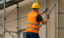 Кривични пријави во Гостивар за бесправна градба и фалсификување исправа