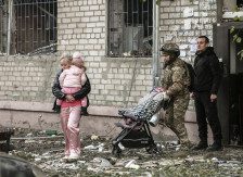 ОН усвои резолуција за враќање на киднапираните украински деца: Русија и 11 други земји гласаа против