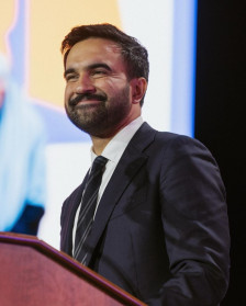 (Видео) Мамдани објави водич за имигранти: „Вака треба да реагирате ако ве пресретне имиграционата“