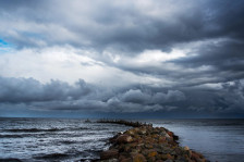 Портокалово ниво на метеоролошка тревога поради силна бура во Франција