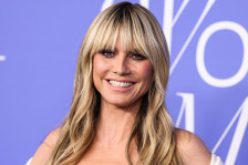 Хајди Клум позира за насловна страница со нејзиниот син