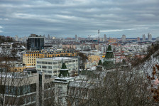 Без лифтови, без греење: како се преживува зимата во Украина на минус 20