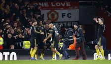 (Видео) Голчиште на Доргу, па голчиште на Куња – Јунајтед во Лондон го победи Арсенал