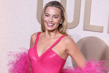 (Фото) Марго Роби во незамисливи потпетици: „Би сакала да видам како оди во нив“