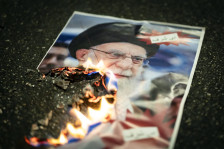 Германскиот министер за надворешни работи: Иранскиот режим е на крајот, само користи сила за потиснување на протестите