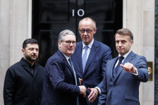 Велика Британија, Франција и Германија: Употребата на „Орешник“ од страна на Русија е ескалација