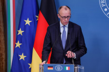 Мерц: Влезот на Украина во ЕУ во 2027 година не доаѓа предвид, тоа не е можно