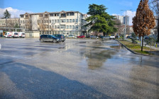 По реакции од граѓани, се чисти Клиничкиот центар „Мајка Тереза“ во Скопје