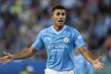 Кикс на Сити во шампионската трка