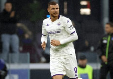 Џеко се сели во Шалке