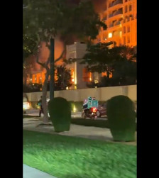 (Видео) Погоден е аеродромот во Кувајт, гори хотел во Дубаи