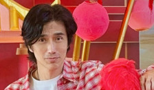 (Видео) Има 59 години, а изгледа двојно помладо: Ова е тајната на неговите убиствени стомачни мускули