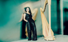 „Ѕвездено арпежо“ со врвната харфистка Анлин Ленартс