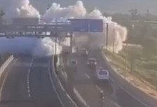 (Видео) Експлозија на камион со гас во Сантјаго, има загинати и повредени