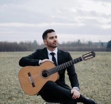 Патување низ различни музички светови со осмомартовскиот концерт на „Охридско лето“