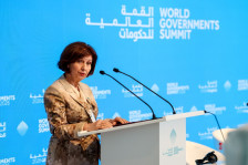 Сиљановска-Давкова во Дубаи се обрати на Глобалниот форум за владини регулативи и правда