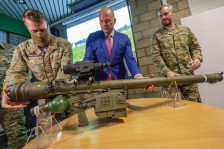 Белгискиот министер ги предупреди европските лидери поради изјавите за нуклеарното оружје: „Држете го јазикот за заби“