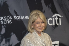 (Фото) Како Марта Стјуарт изгледа толку младо во 9-тата деценија: спие по 3 часа и не прескокнува едно нешто