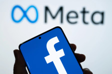 Мета и Гугл обвинети за штетно влијание врз менталното здравје на децата