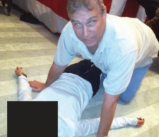 Поранешниот принц Ендру се исели од резиденцијата во Виндзор