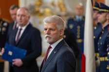 Чешкиот претседател: Наивно е да се очекува брз мир во Украина