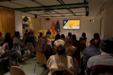 Поезија над јазичните бариери: „Јуроп хаус“ го одбележа Светскиот ден на поезијата