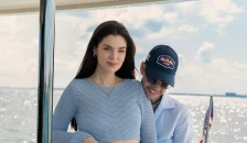 (Фото) Марк Ентони и неговата 31 година помлада сопруга го открија полот на бебето