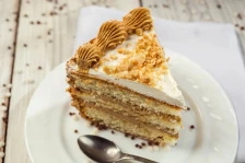 Без млеко и јајца, а вкусот чист луксуз: хит десерт готов за 15 минути