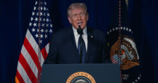 (Видео) Ново обраќање на Трамп: Веројатно ќе умрат повеќе наши војници, тоа е така
