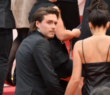 Бруклин Бекам задава уште еден удар на своето семејство