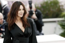 (Фото) Помладата ќерка на Моника Белучи распамети: Поубава и од мајка ѝ и од сестра ѝ