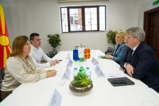 „Енергетската транзиција забрзува“: Средба Божиновска со директорот на Енергетската заедница