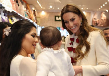 (Фото) Стапалата на Кејт Мидлтон ја шокираа јавноста: „Можеше барем да си ги исече ноктите“