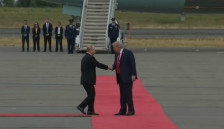 Пратеникот на Трамп: Се надевам дека Русија не споделува разузнавачки податоци со Техеран