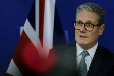 Стармер свикува итен состанок, војната со Иран ја потресува британската економија