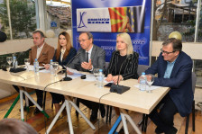 Демократски сојуз: Софија се плаши од успехот на Менкиноски во Стразбур